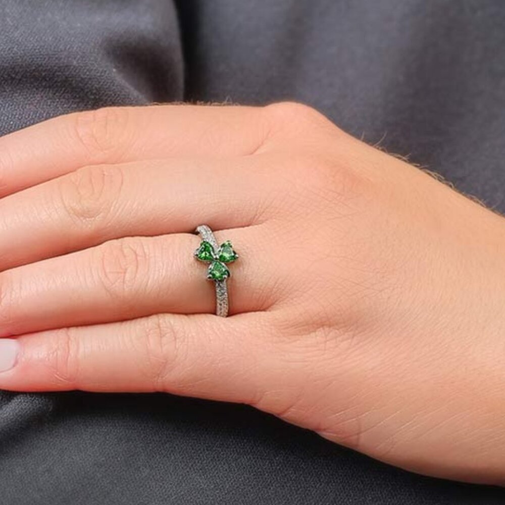 Solvar Irish Three Leaf Clover Shamrock Sterling Silver Green Crystal CZ Ring - Picture 14 of 14